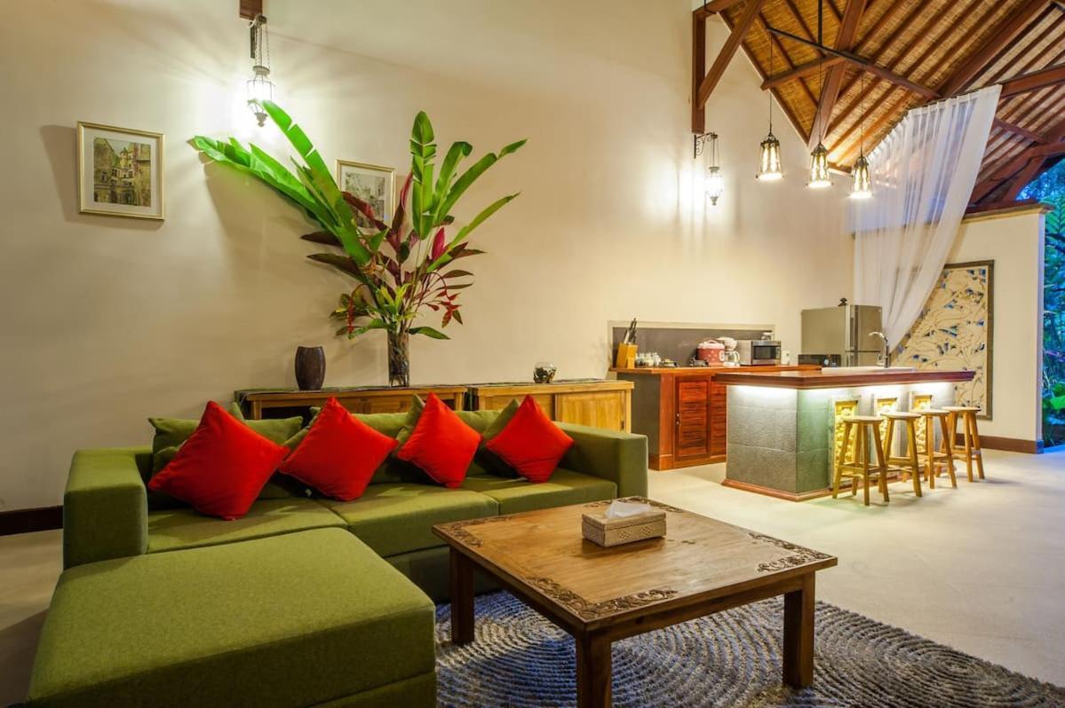 Luxury 3Br Infinity Jungle View Aashaya Villa Ubud Ngoại thất bức ảnh