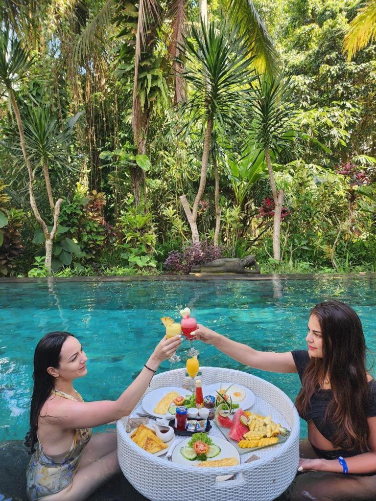 Luxury 3Br Infinity Jungle View Aashaya Villa Ubud Ngoại thất bức ảnh